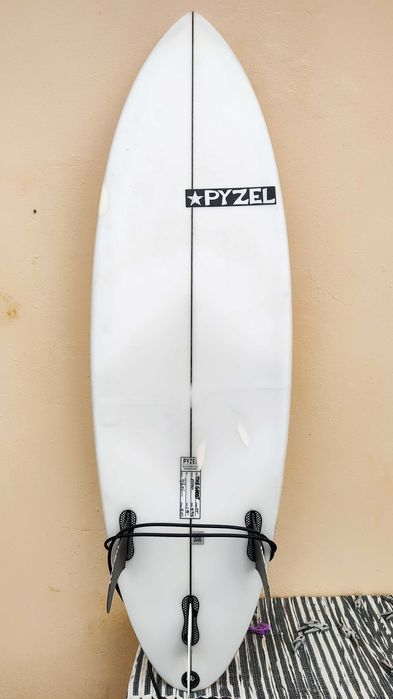 Prancha de surf Pyzel Ghost 5'9