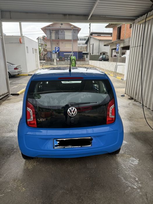 Volkswagen Up 2015