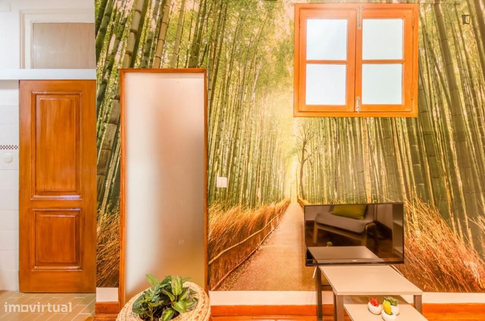 Quarto - localizado em Avenida da Liberdade Lisbon