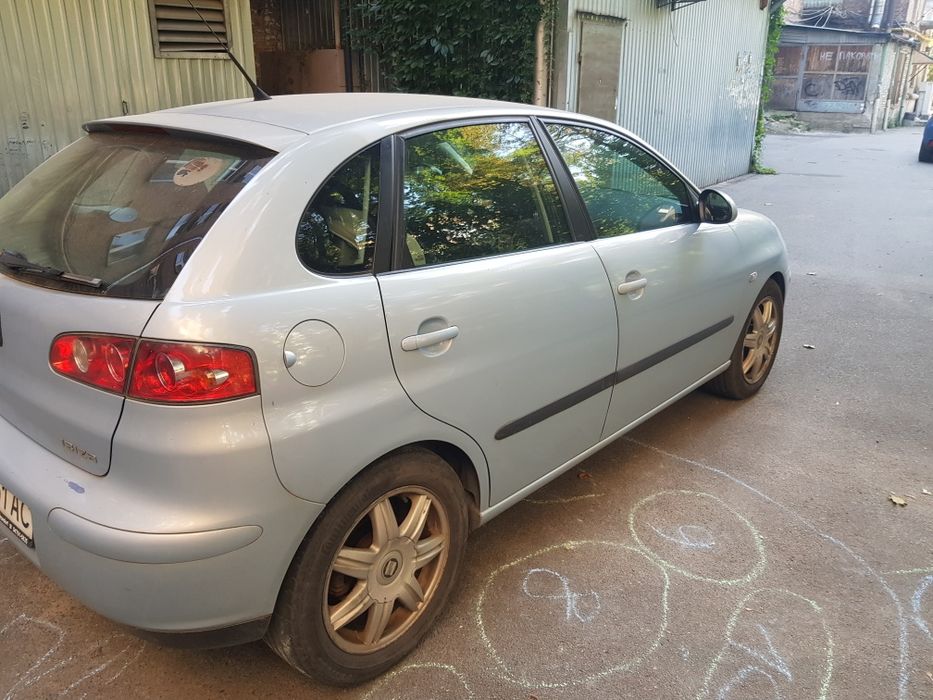 SEAT IBIZA 2003 год.