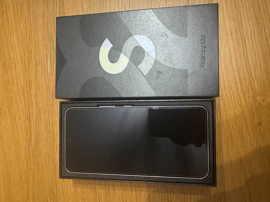 Samsung Galaxy S22 256GB Fioletowy Stan Idealny