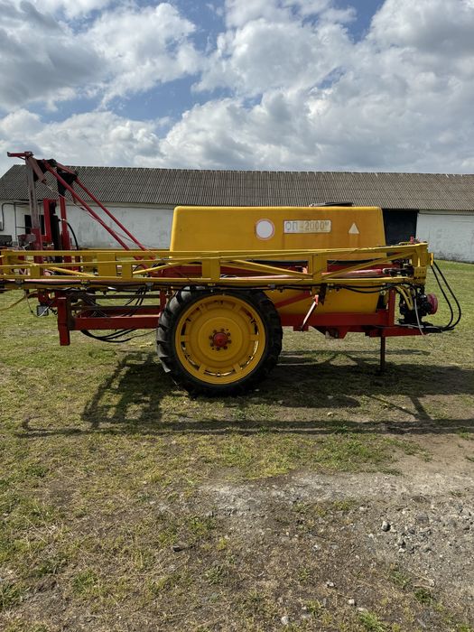 Обприскувач ОП 2000