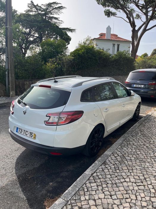 Vendo carro particular cor branco