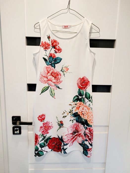 Sukienka letnia na ramiączkach róże S/M