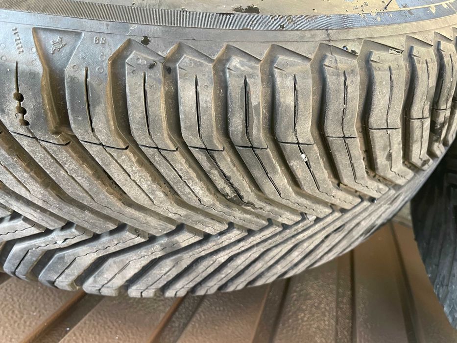 Felgi 18 cali Audi Oryginalne komplet   225/55/18 Michelin  Nowe Opony
