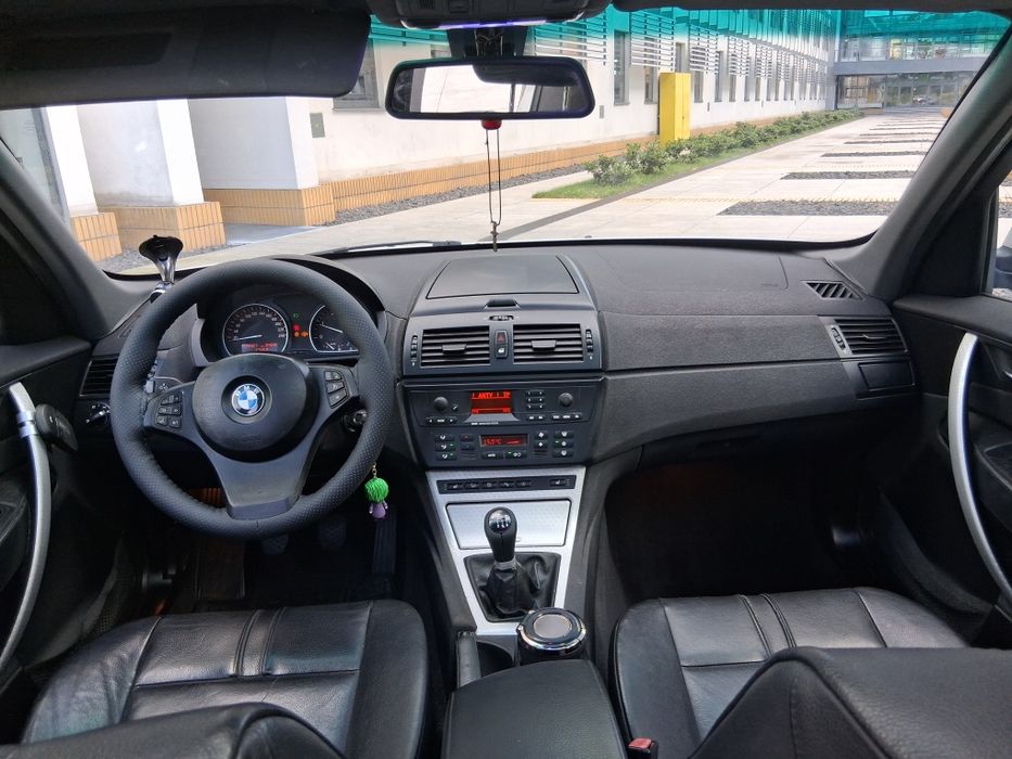 BMW X3 2005 rok 2 l diesel