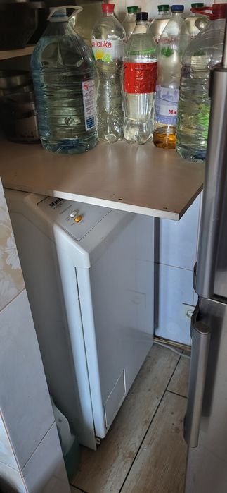 Продам стіральну машину Miеle.