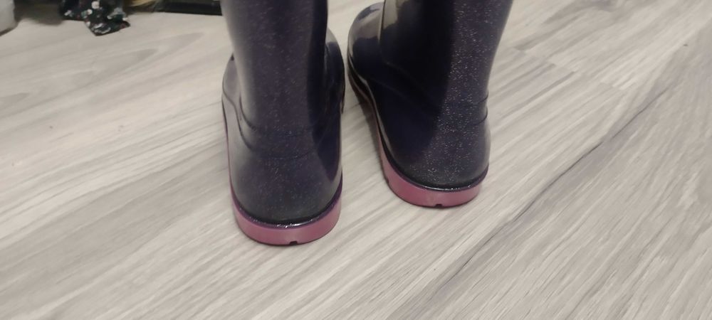 Kalosze dziewczęce brokatowe ze ściągaczem 30