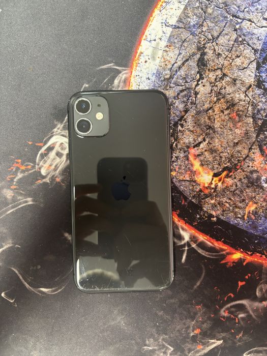 iPhone 11 64 GB.