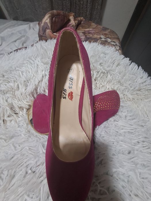 Sapato de senhora novo nr 37