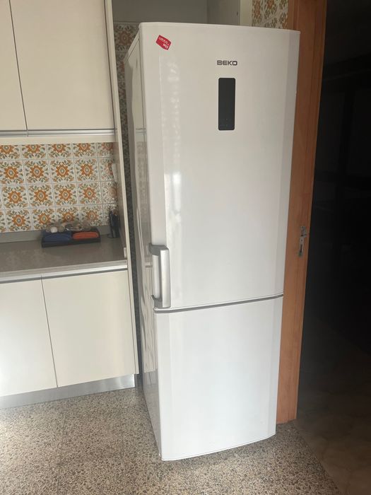 Frigorifico e congelador branco beko