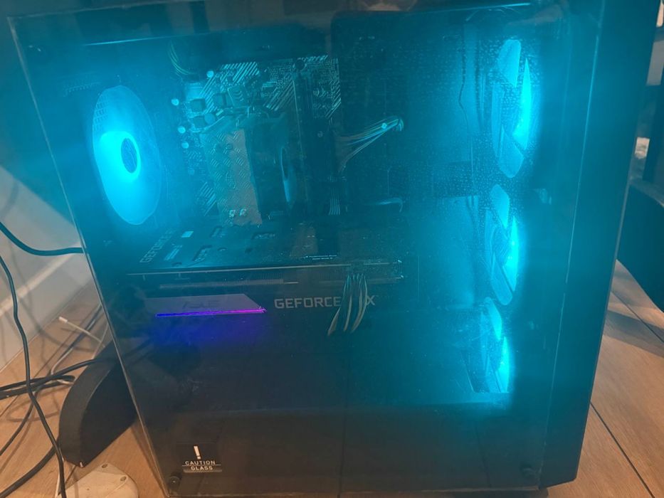 Sprzedam kompletny komputer gamingowy + monitor 180Hz + słuchawki