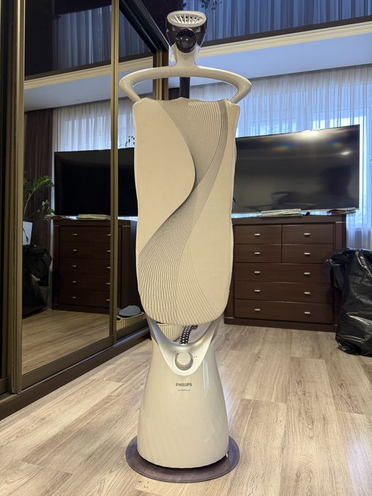 Відпарювач PHILIPS ComfortTouch GC557/30