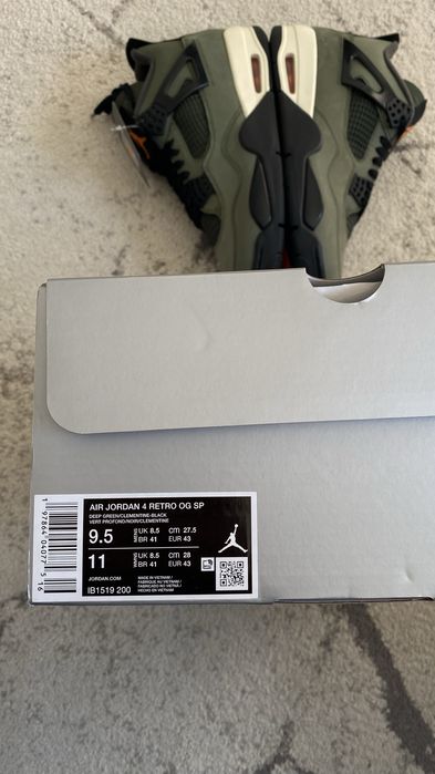 Jordan 4 Retro OG SP Undefeated