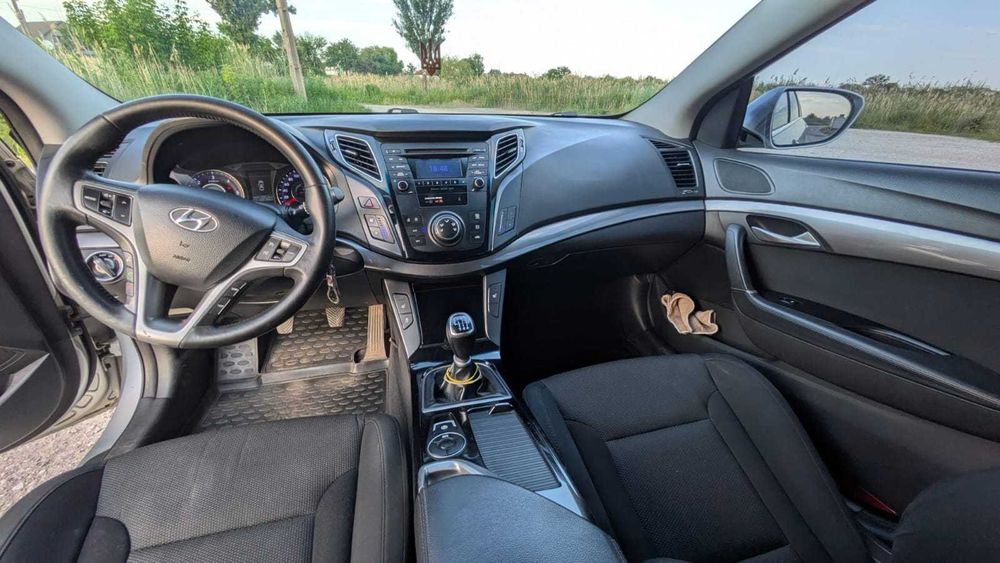 продам Hyundai І-40