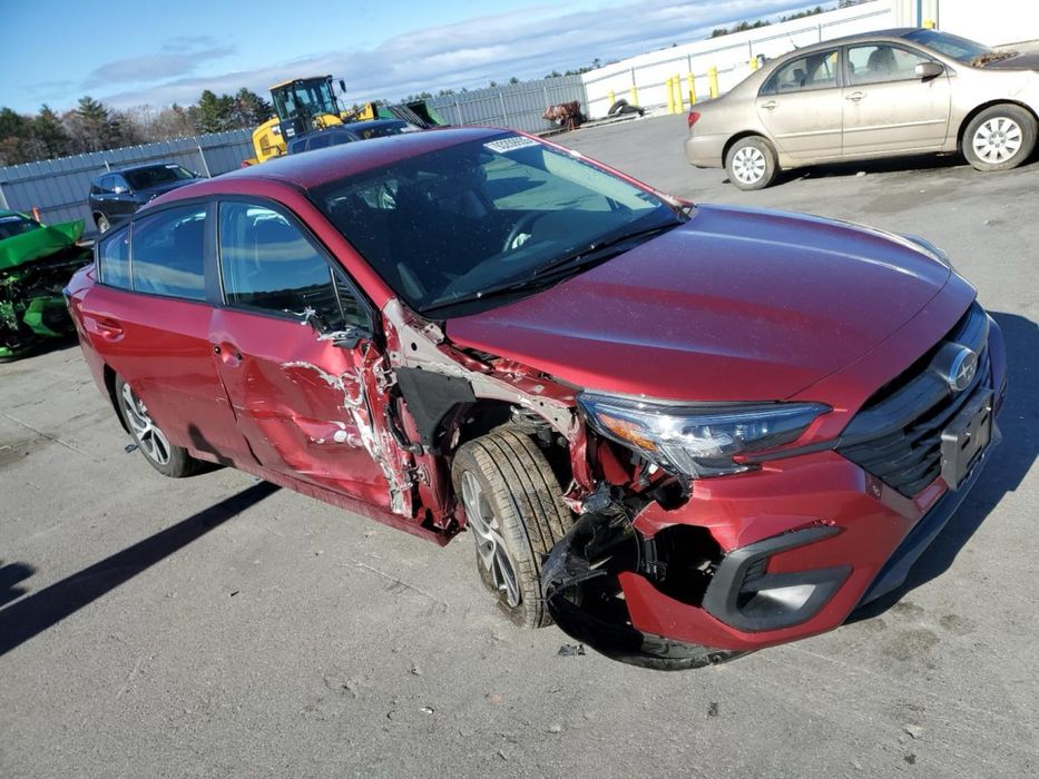 Продам subaru legacy 2025 року