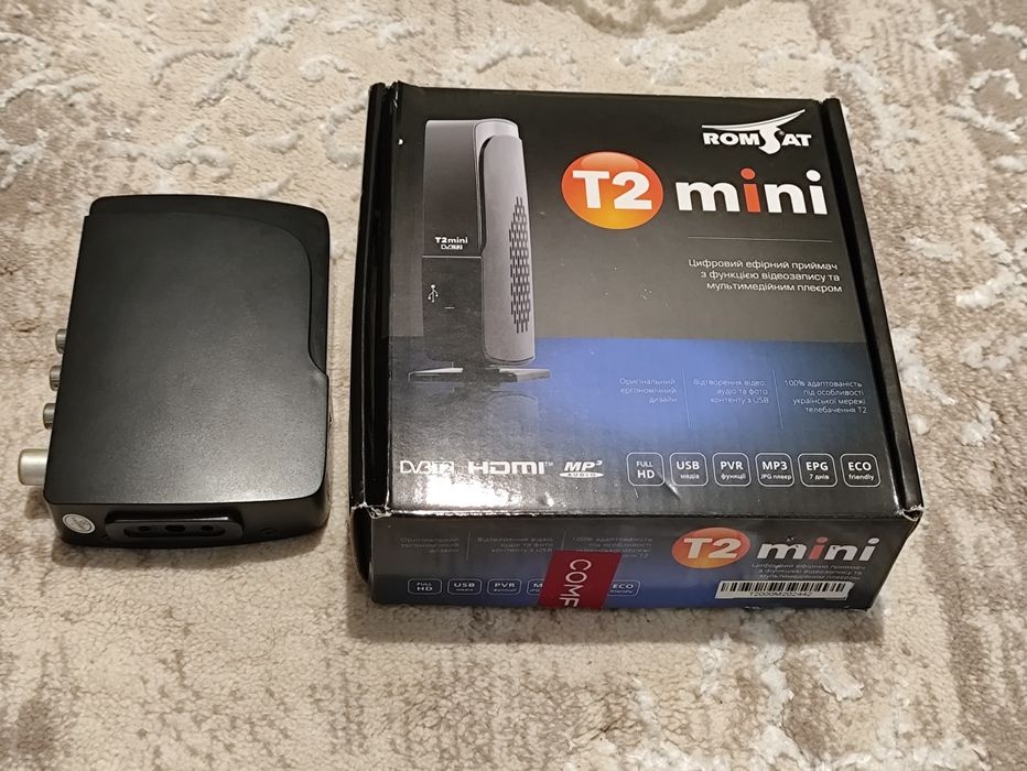 Цифровой эфирный DVB-T2 приемник T2 mini Romsat