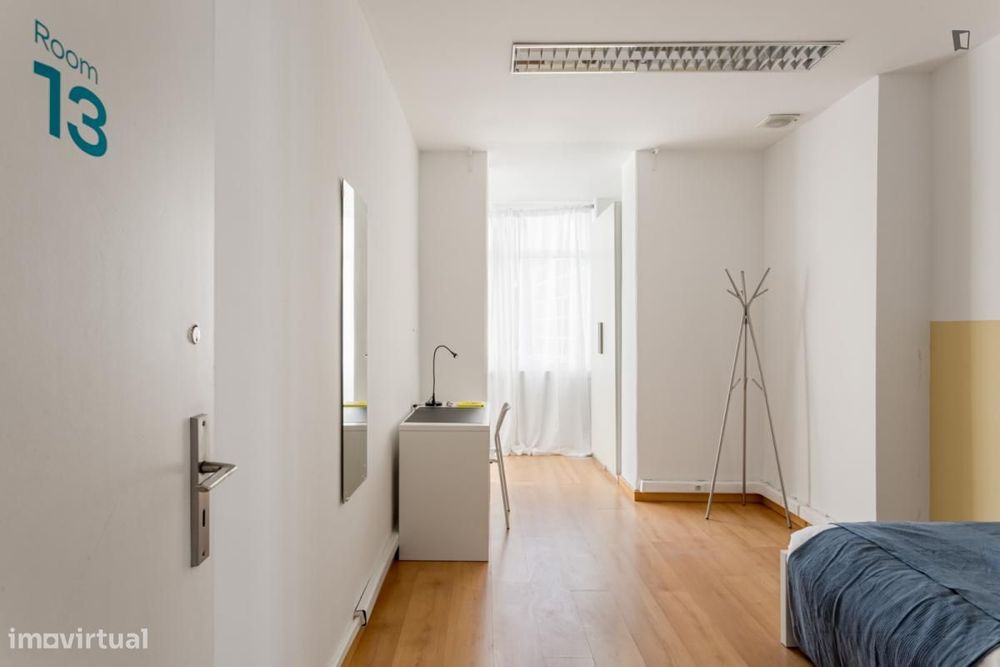 Quarto - localizado em Picoas Lisbon