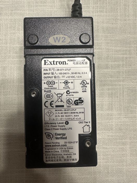 Zestaw Extron – nadajniki/odbiorniki VGA po skrętce (Twisted Pair) + zasilacze