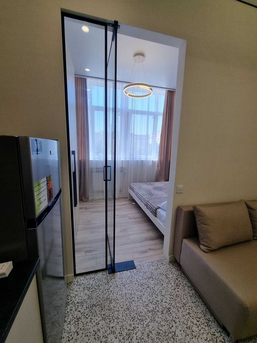 Продаж гарної квартири студії на Бочарова