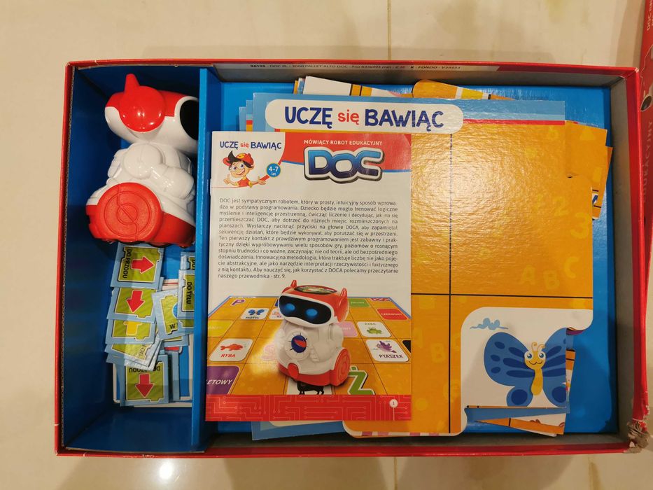Mówiący robot edukacyjny DOC
