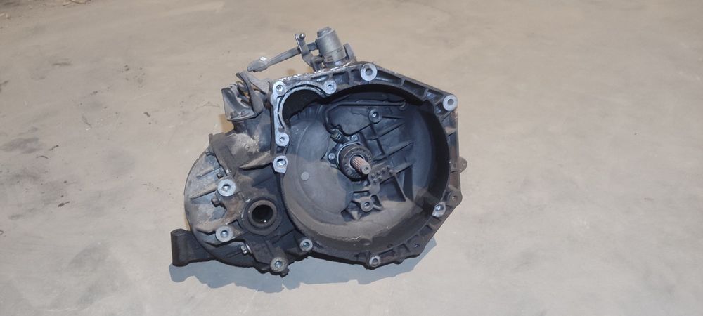 Opel Vectra C Astra H 1.9 skrzynia biegów M32 i inne