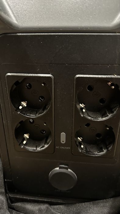Зарядна станція EcoFlow DELTA 1300 (1800W)- відмінний стан