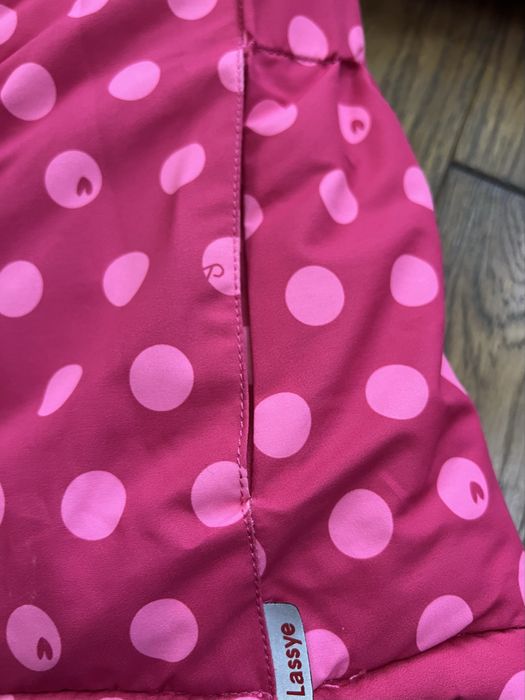 Куртка  зимова на дівчинку Lassye
