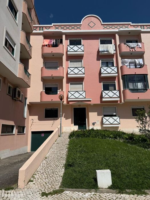 Apartamento Espetacular T2: Ideal para Famílias, com Elevador, Estacio