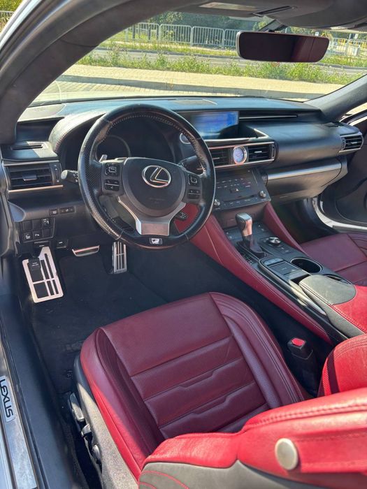 Lexus RC200T   F Type