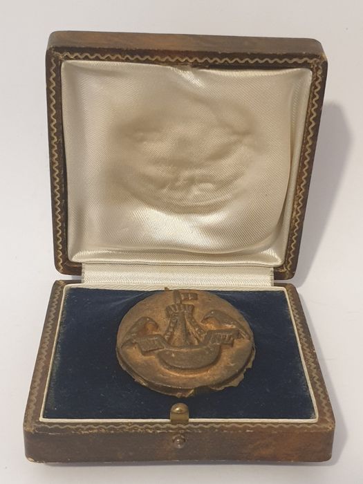 Rara medalha/placa em bronze - nau com corvos - Lisboa São Vicente