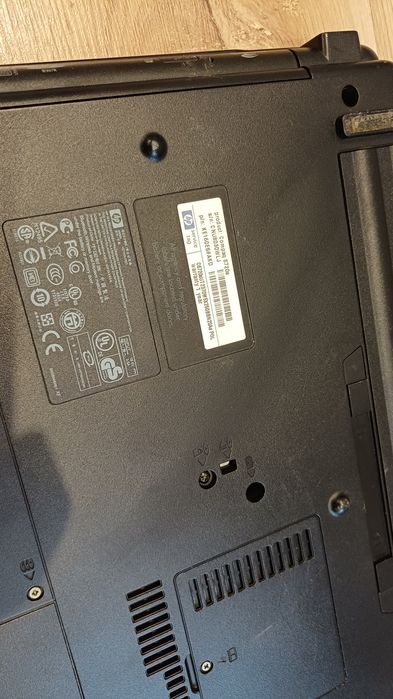 Laptop hp compaq 6720s sprawny