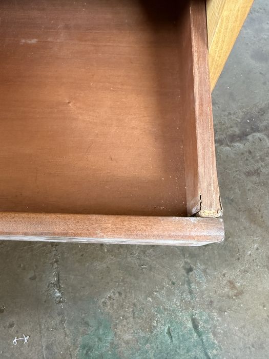 Biurko projekt Puchała jesionowe do renowacji