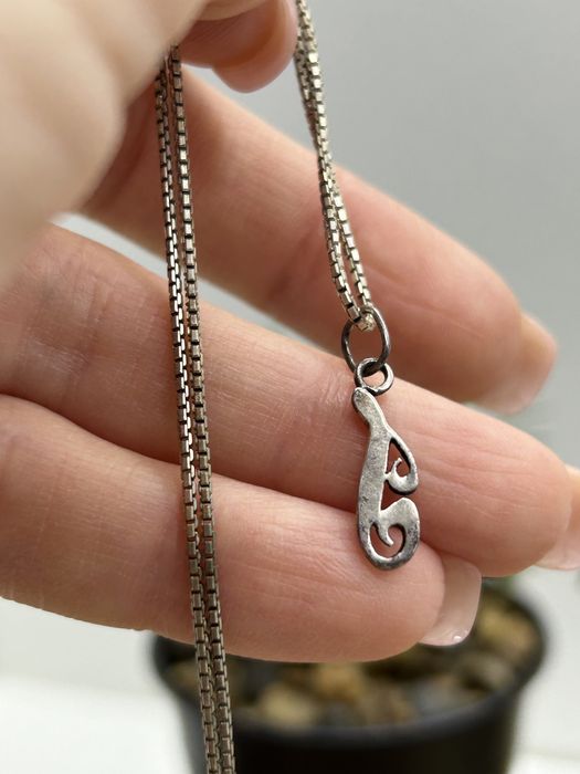 Piękny wisiorek z łańcuszkiem 925 srebro 3.6g