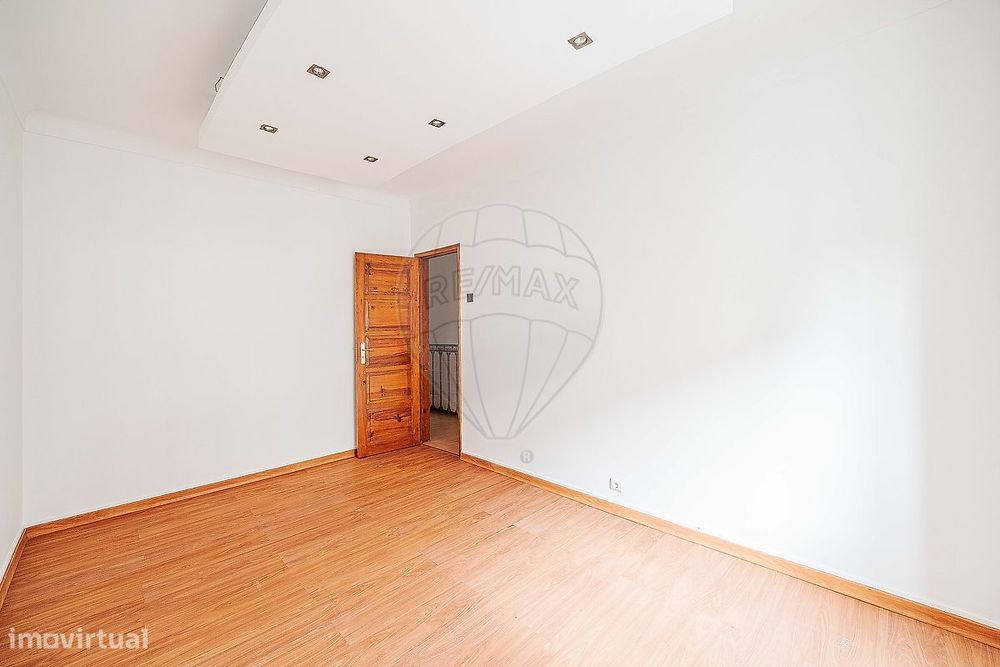 Apartamento T2 para arrendamento
