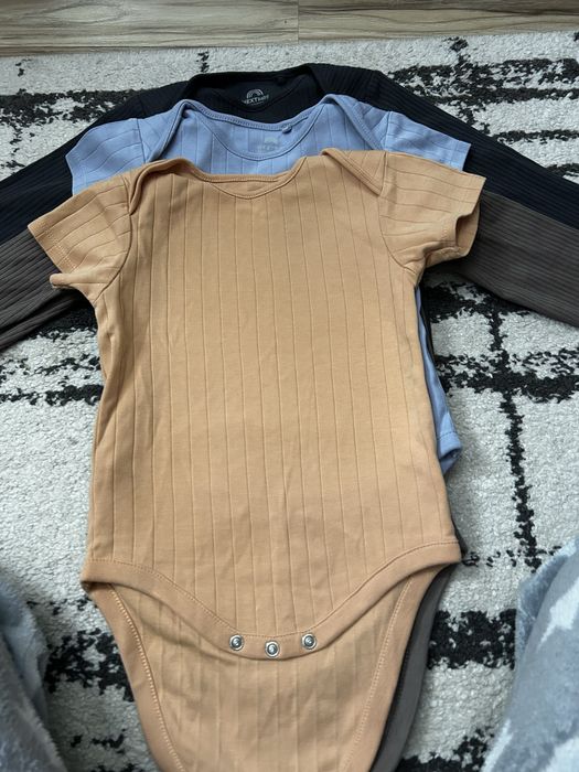 Продам боді next