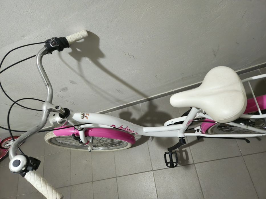 Rower dziewczęcy biało różowy koła 24 cale