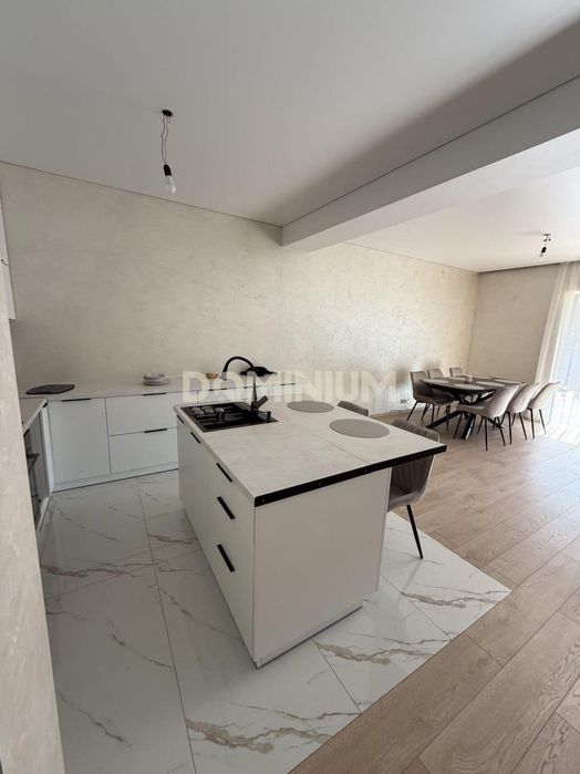 Продаж затишного будинку в м.Тячів