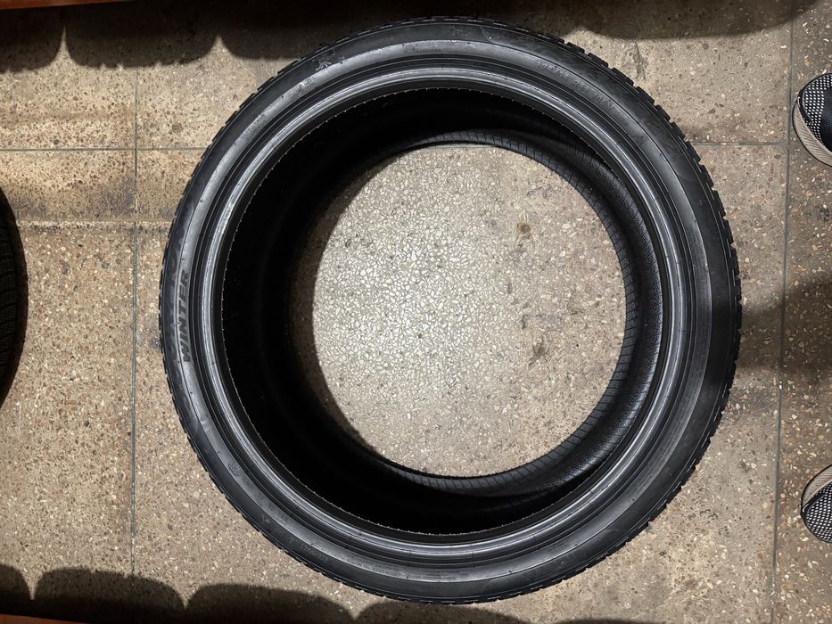275/35 315/30 r22 Pirelli