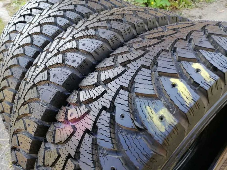 175/65 R15 84T Profil Alpiner зима 4 штуки Шини б/у