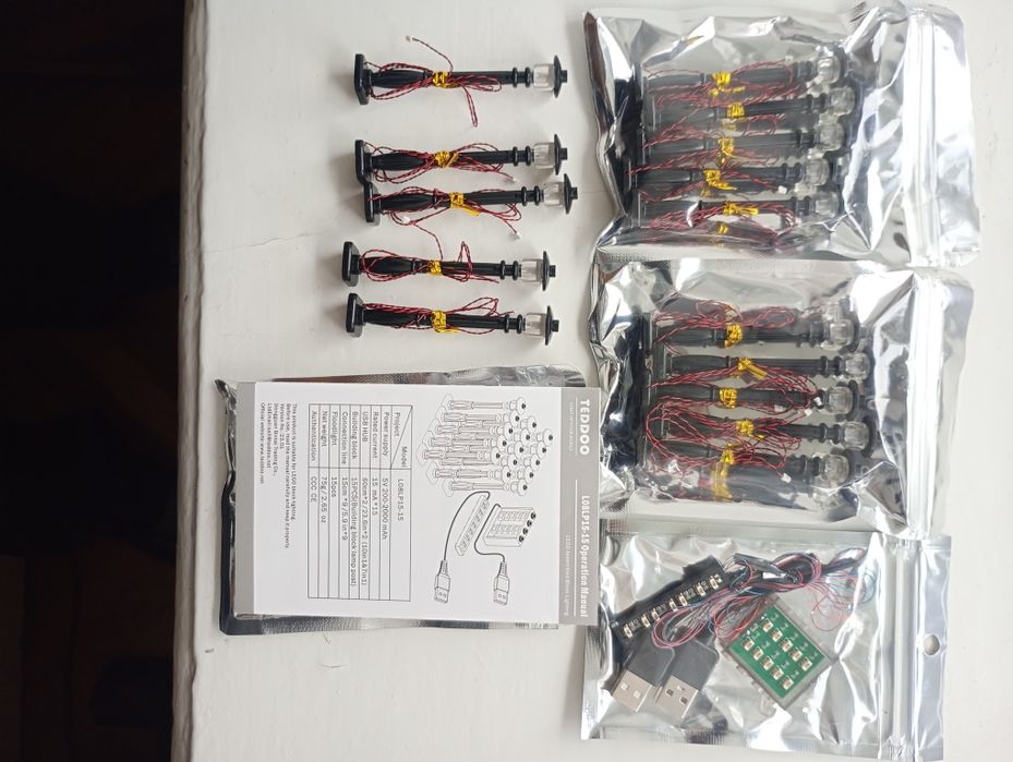 Освітлення гирлянди , лампочки+ LEGO LO8LP15-15