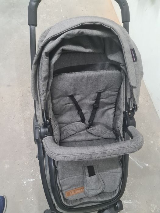 Carinho bebé como novo