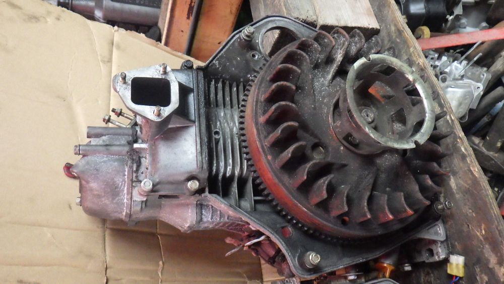 Silnik Spalinowy Diesel 1 Cylindrowy Boczny Walek - Czesci Zamienne