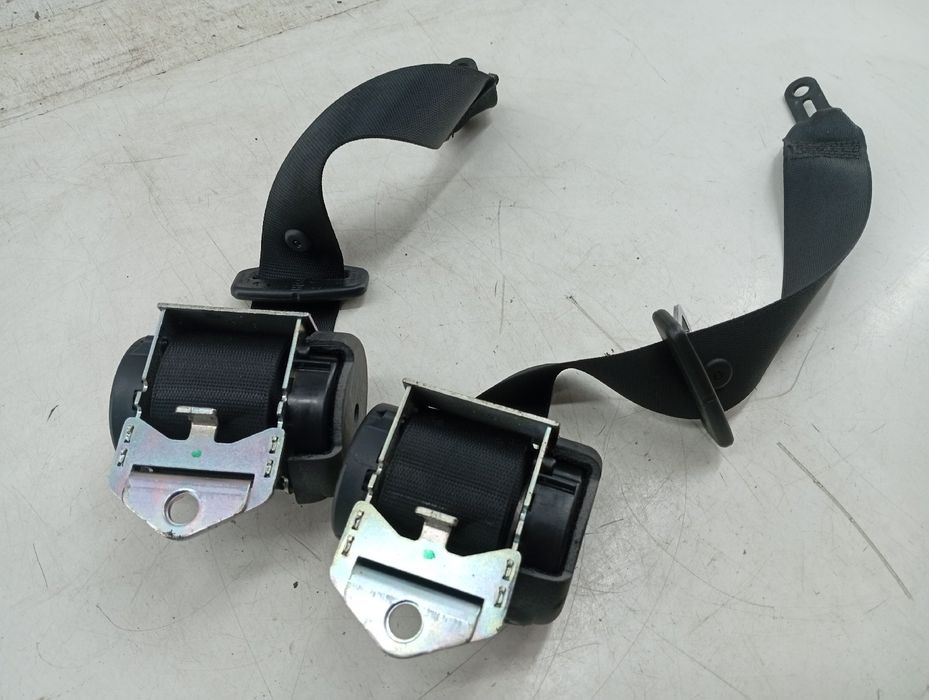 Cintos traseiros - BMW 3 Coupé (E92) | 05 - 13