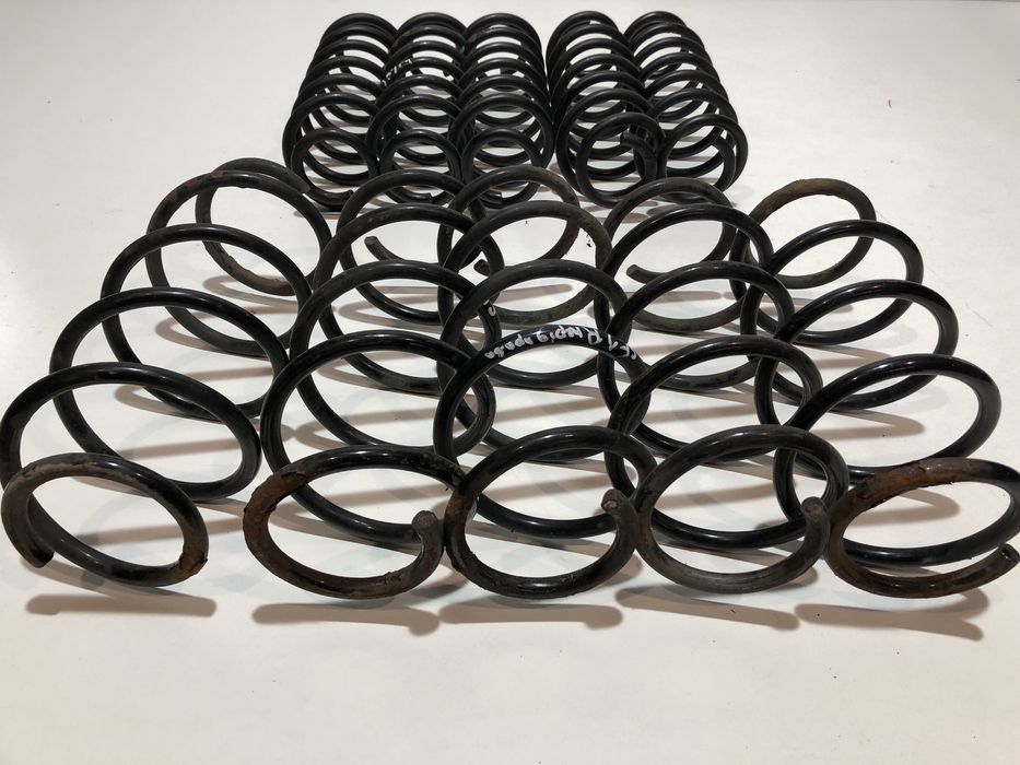 Пружина передня/задня Шкода Фабія / Румстер . Пружини Skoda Fabia