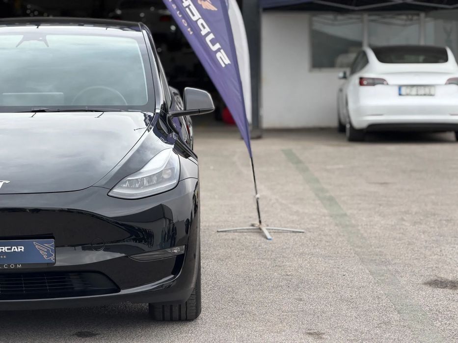 Tesla Model Y Long Range Tração Integral