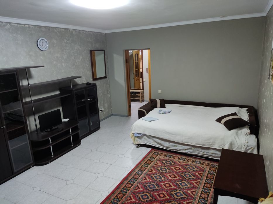 1 к Подобово біля Новуса