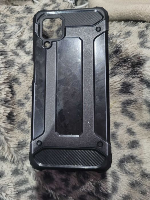 Etui pancerne do Samsung M12