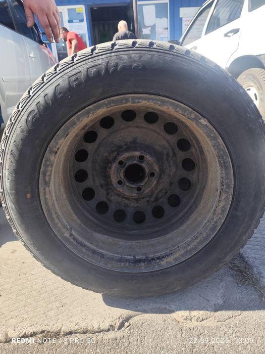 Зимня резина 205/60/r16 на дисках.Golf, Bora, vag grup