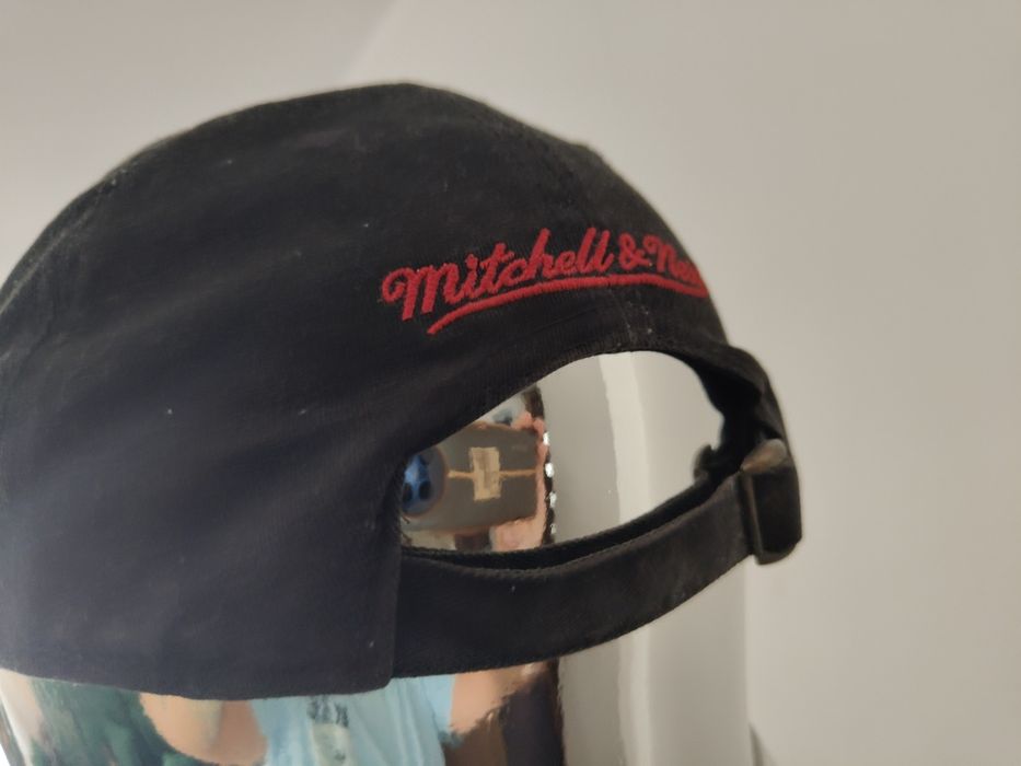 Czapeczka z daszkiem marki Mitchell  & Ness